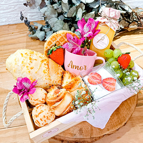 cesta-cafe-da-manha-personalizada